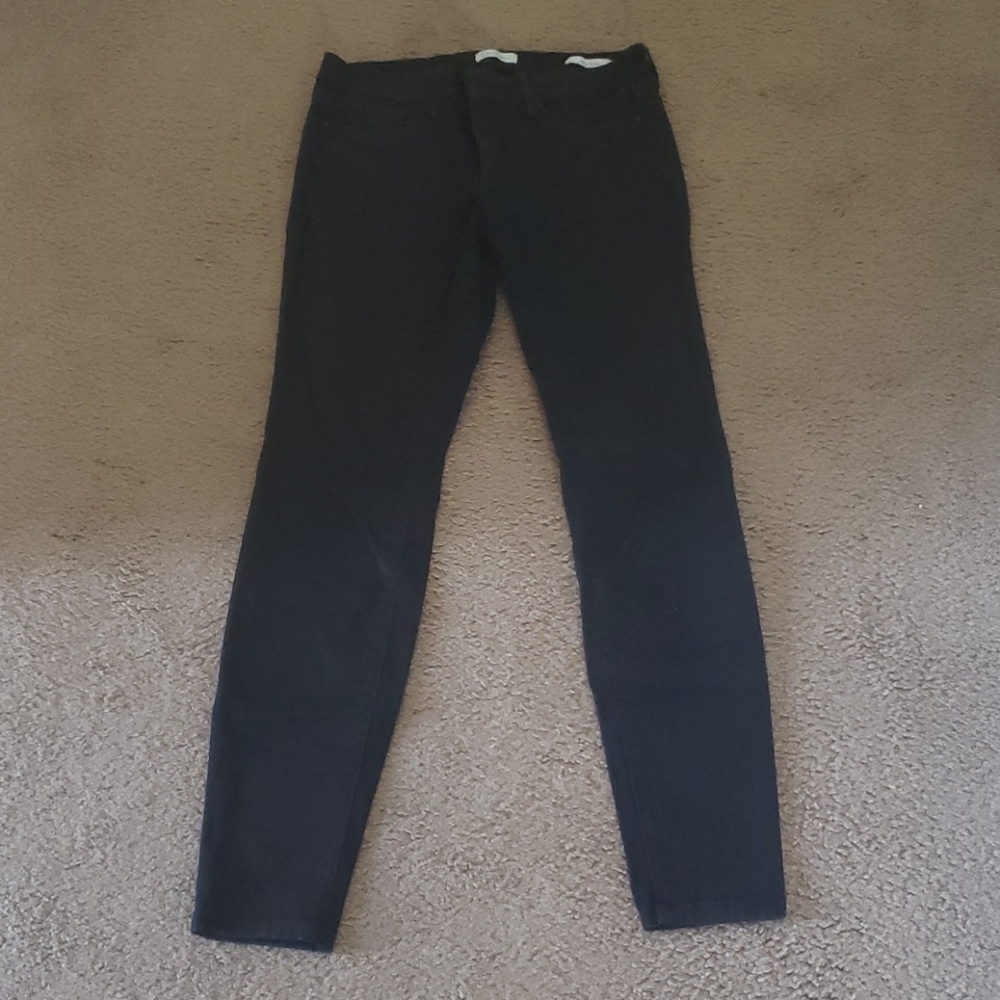 Black skinny jeans